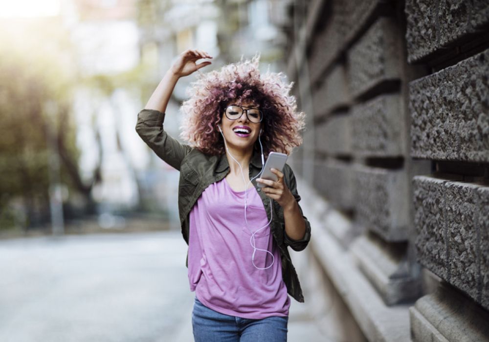 Leap into 2024 with H2O Wireless!